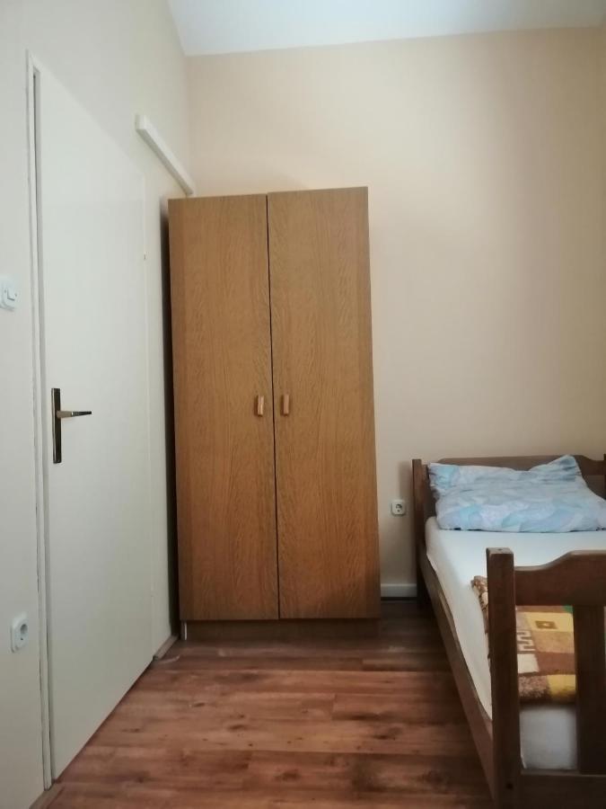 Apartmani Zdenka Vir Exterior foto